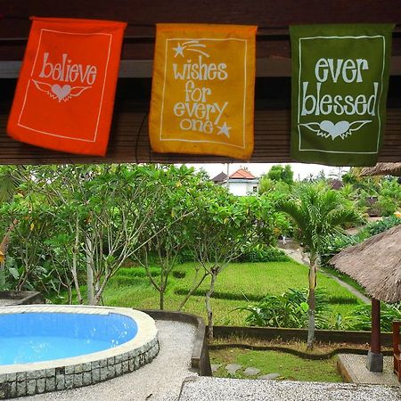Mandala Hostel Ubud エクステリア 写真