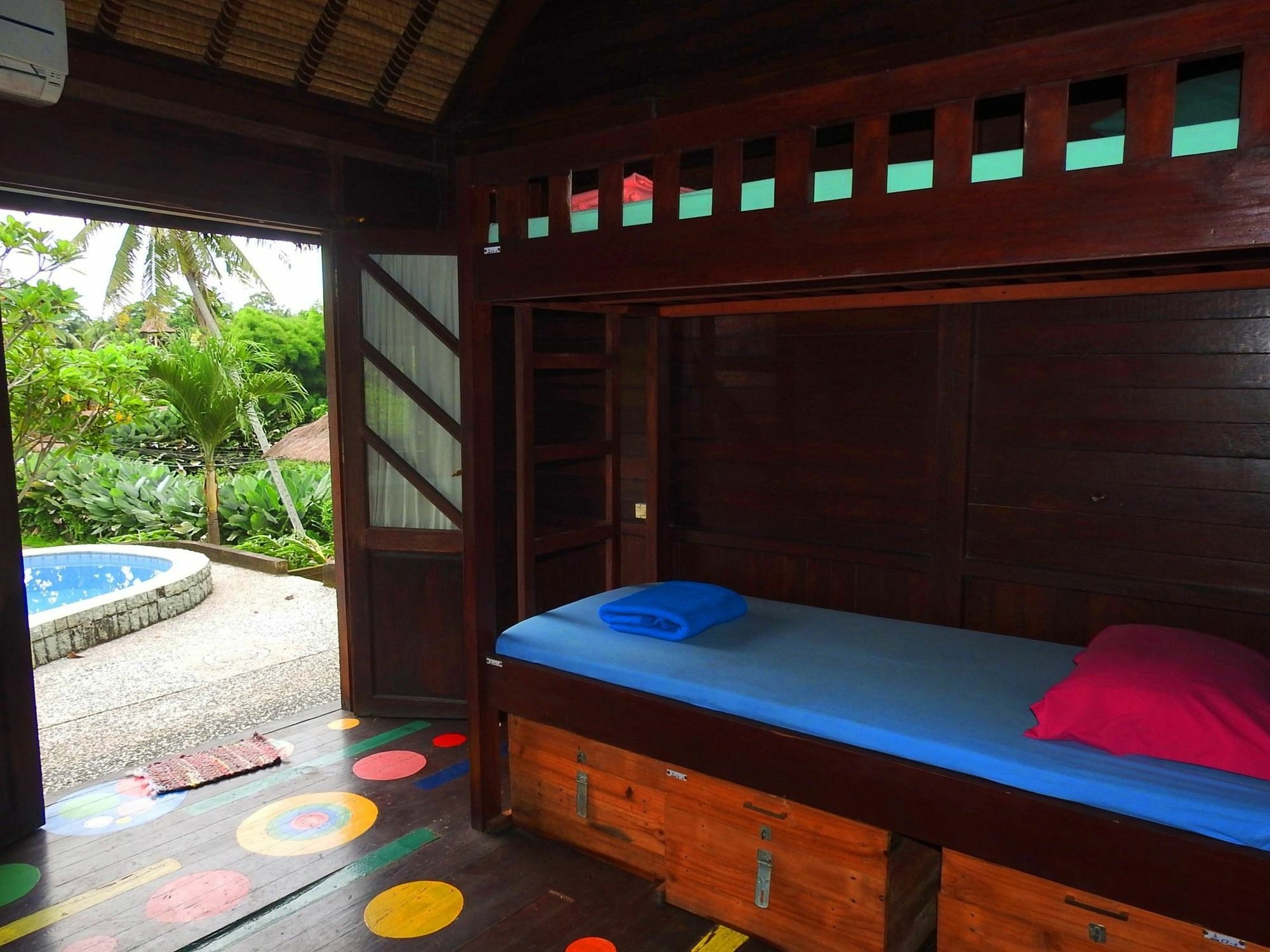 Mandala Hostel Ubud エクステリア 写真